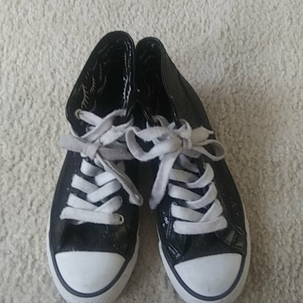 Black glittery dance high tops